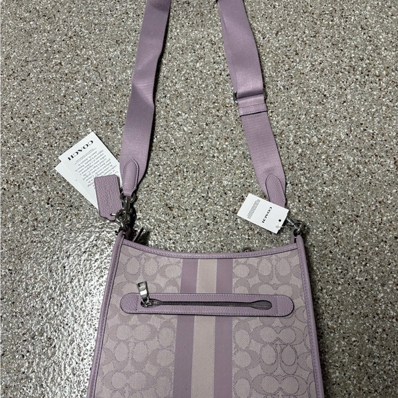 Coach Light Purple Signature Shoulder Bag - Picture 3 of 7